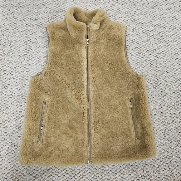 J Crew Women’s Plush Fleece Excursion Vest Size Medium Light Brown Cognac Teddy - Picture 2 of 10